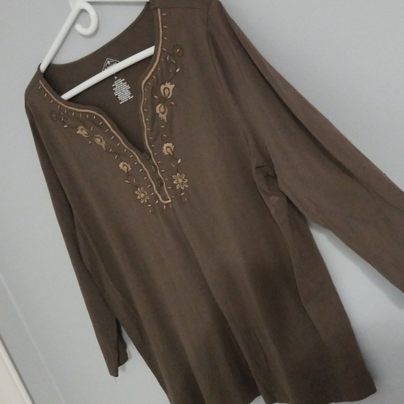 Womans brown 3/4 sleeve top - Picture 1 of 3